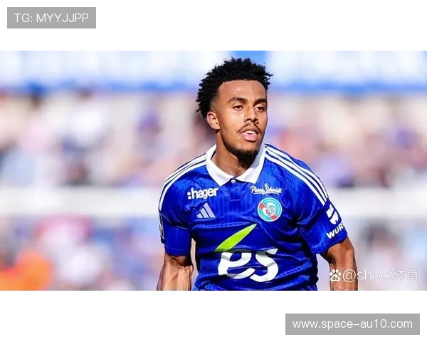 斯特拉斯堡后卫萨尔伤缺，高空防守隐患凸显